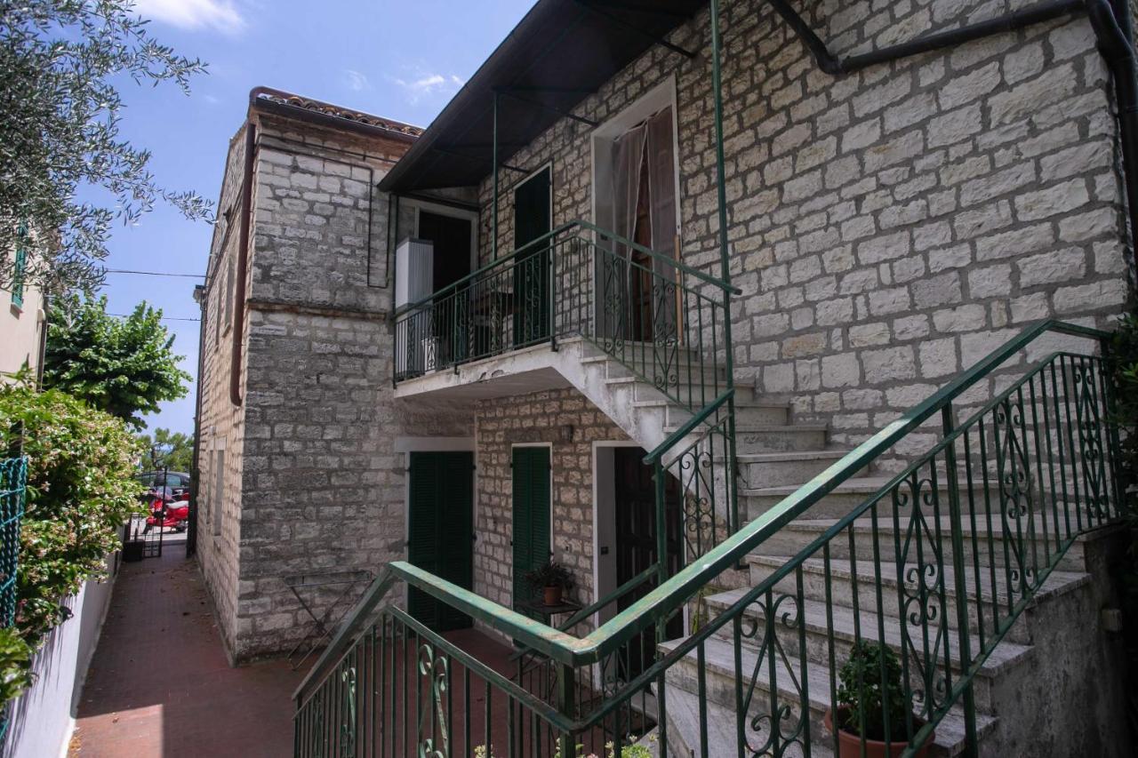 N237 - Numana, Trilocale A 100 Metri Dal Centro Apartment Exterior photo