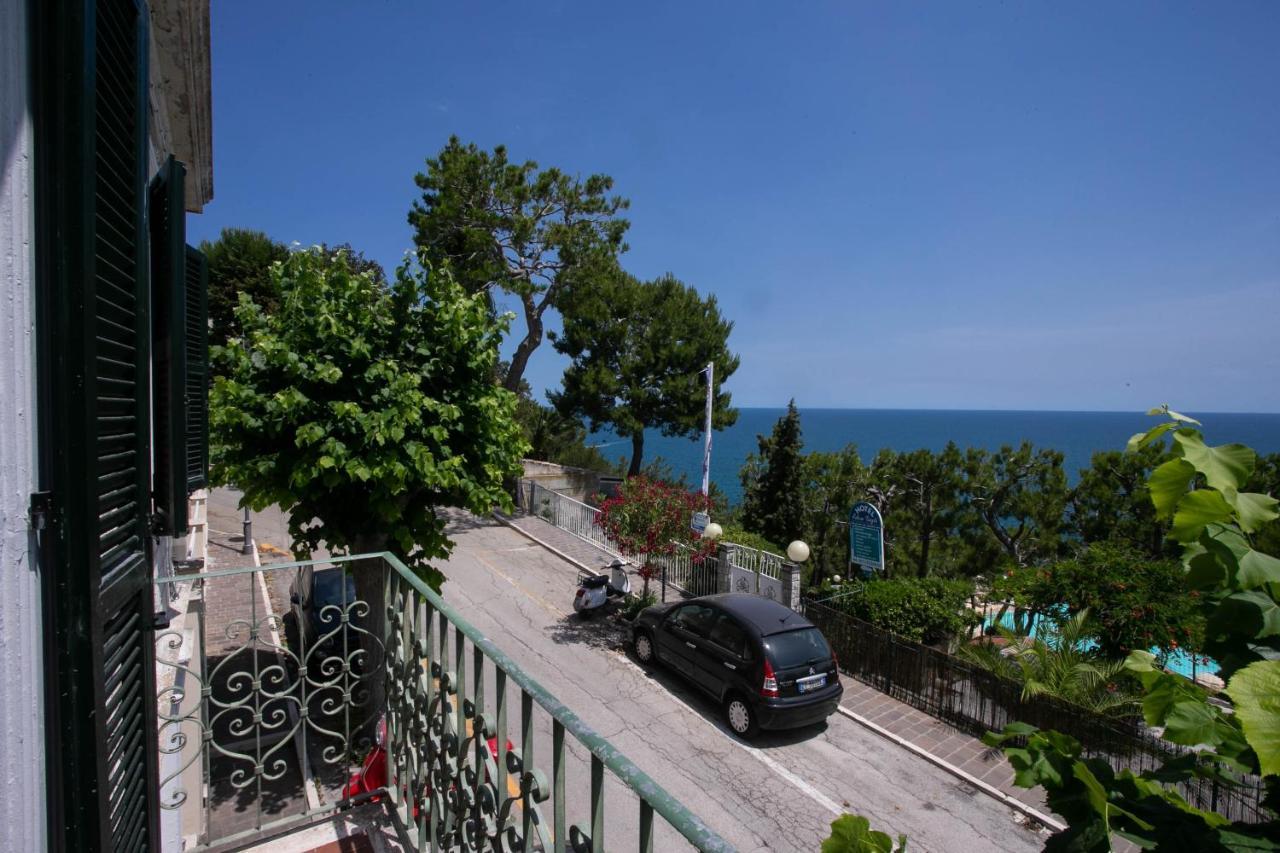 N237 - Numana, Trilocale A 100 Metri Dal Centro Apartment Exterior photo